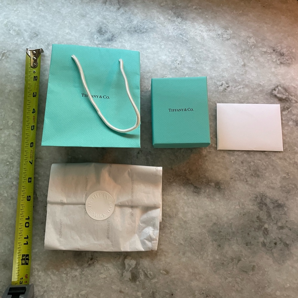 Tiffany & Co. Gift Packaging - Picture 3 of 7